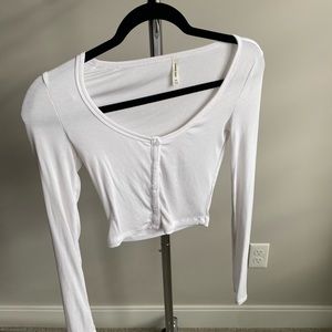 Aritzia cropped